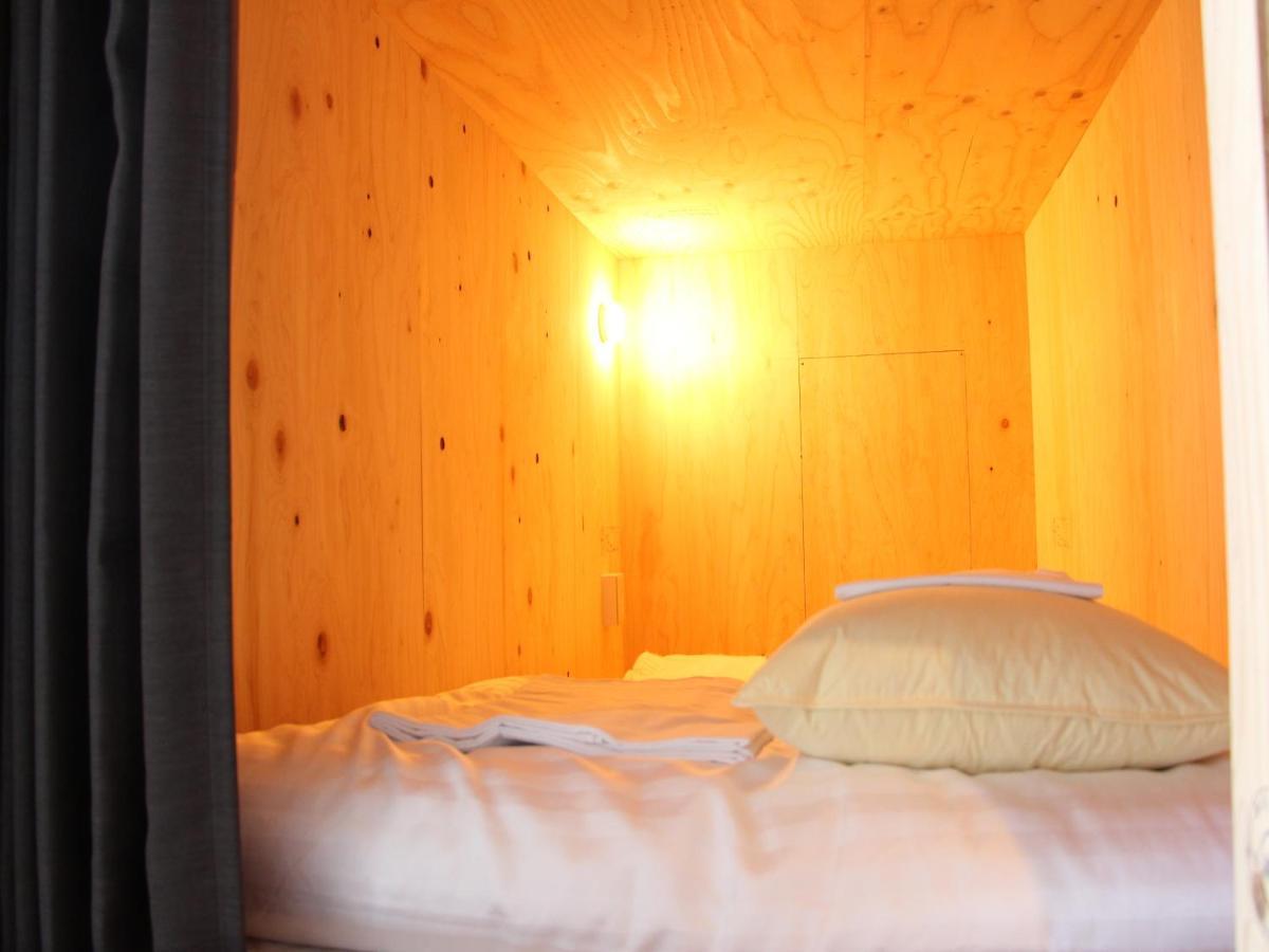 Travel&Book Hotel Hulatoncabin Takamatsu Eksteriør billede