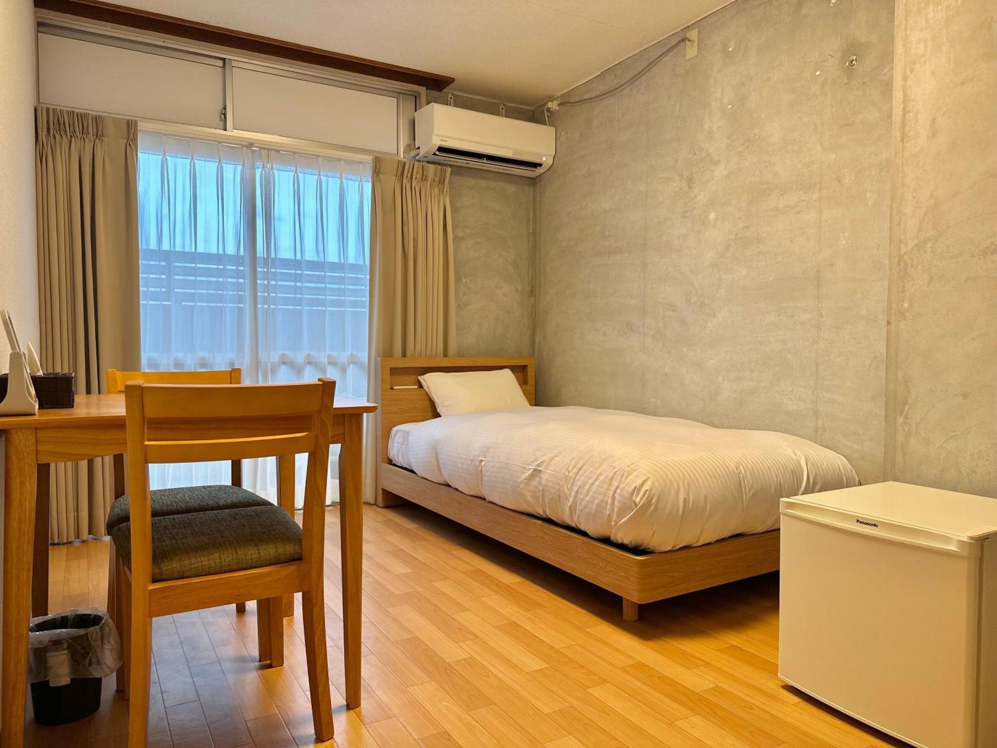Travel&Book Hotel Hulatoncabin Takamatsu Eksteriør billede