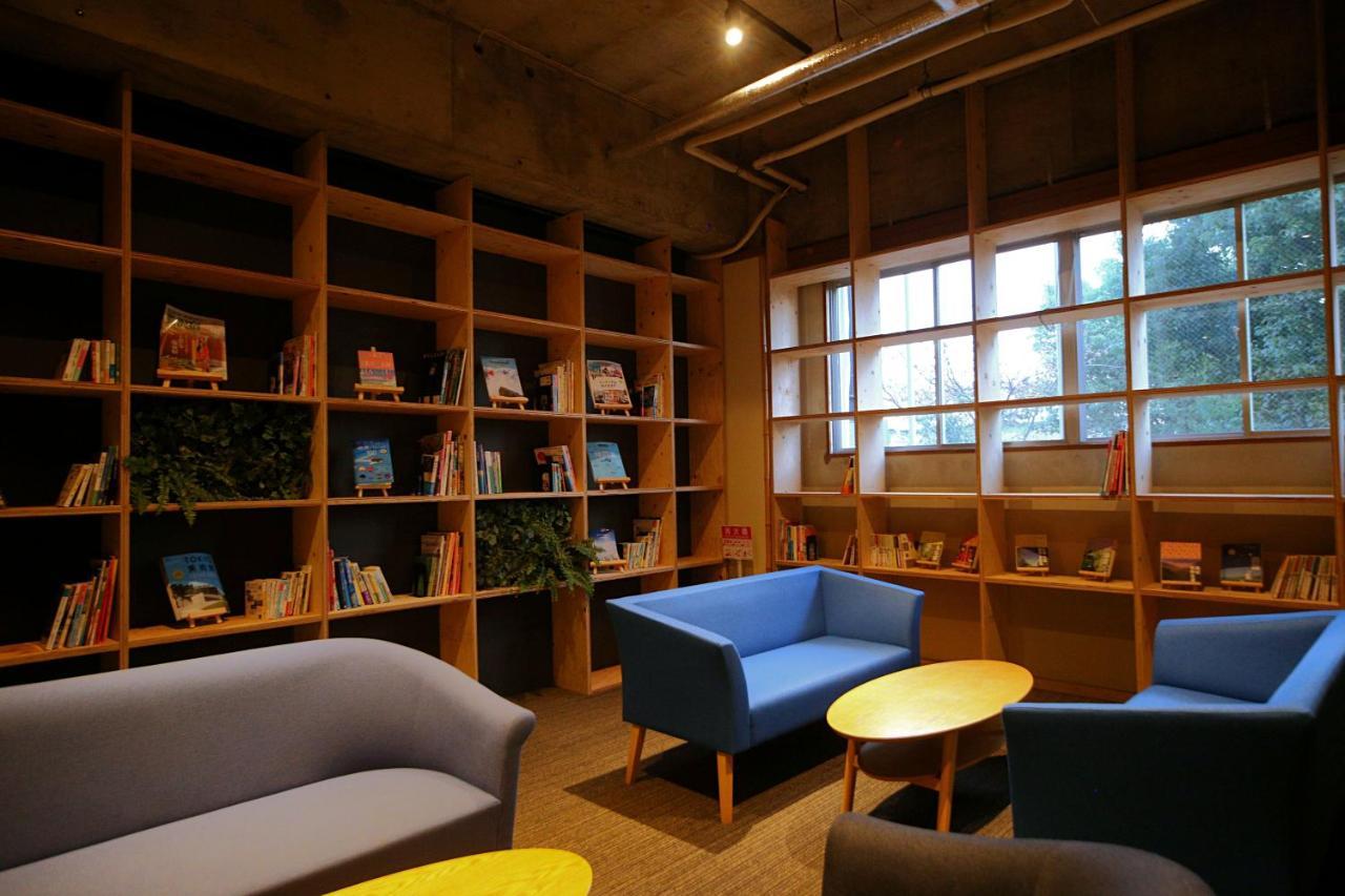 Travel&Book Hotel Hulatoncabin Takamatsu Eksteriør billede