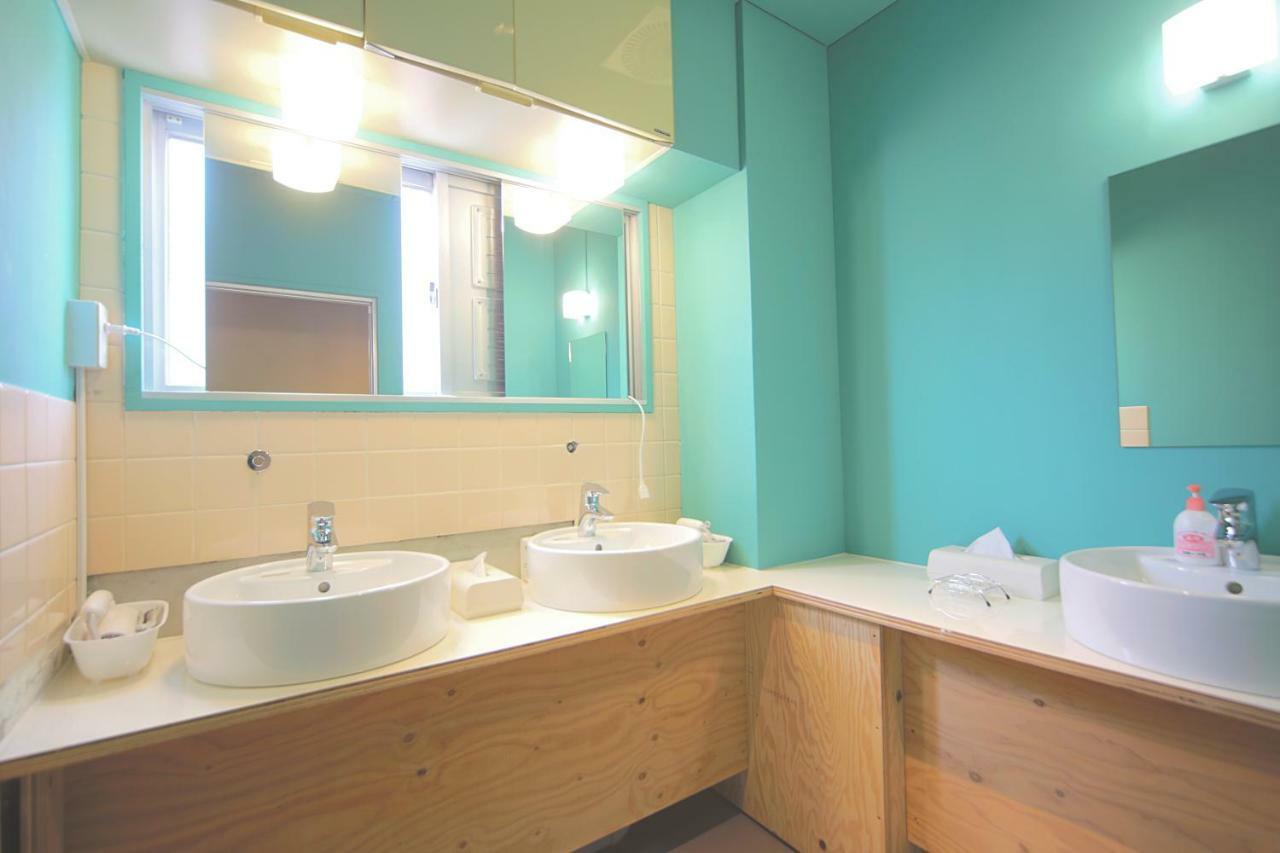 Travel&Book Hotel Hulatoncabin Takamatsu Eksteriør billede